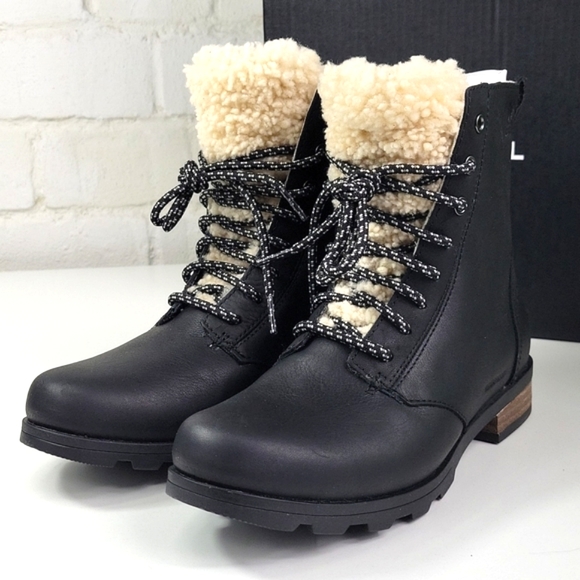 Sorel | Shoes | Sorel Emelie Short Lace 